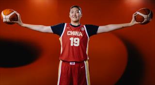 中国女篮力克意大利,世界杯小组赛锁定次名出线