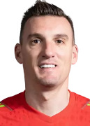 F.阿尔马尼