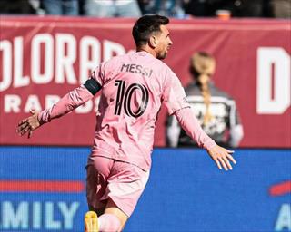 A Walking Legend: How 39-Year-Old Messi Uses 'Slow Football' to Disrupt Defenses — Talent or System?